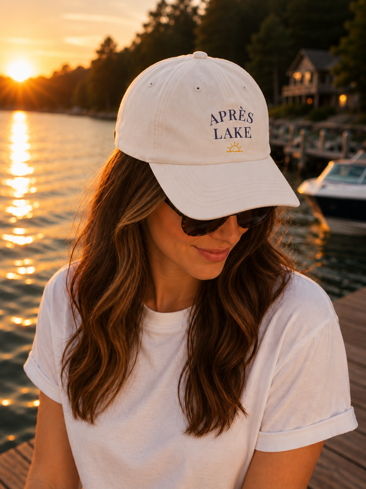 Après Lake Hat - Cabin Season