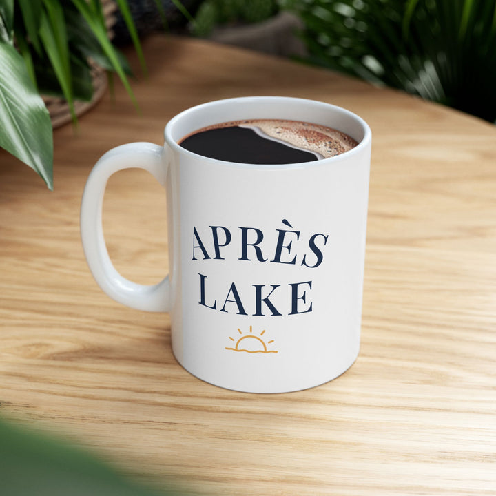Après Lake Mug (11oz, 15oz)